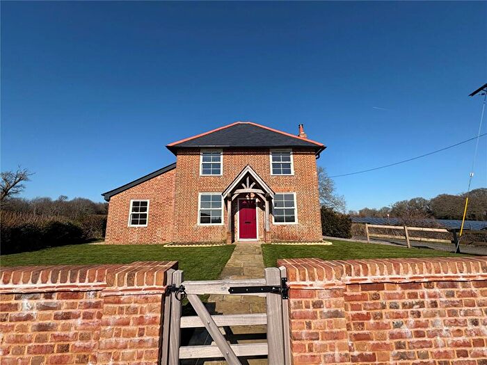 4 Bedroom Detached House To Rent In Fareham, Hampshire, PO17