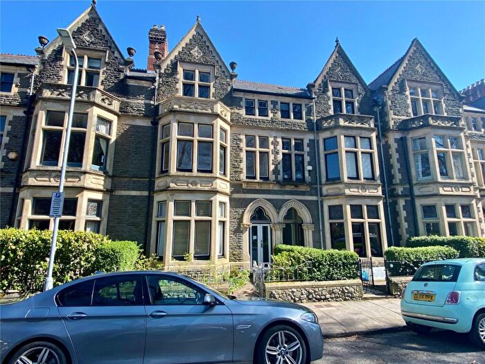 4 Bedroom Terraced House For Sale In Plasturton Gardens, Pontcanna, Cardiff, CF11