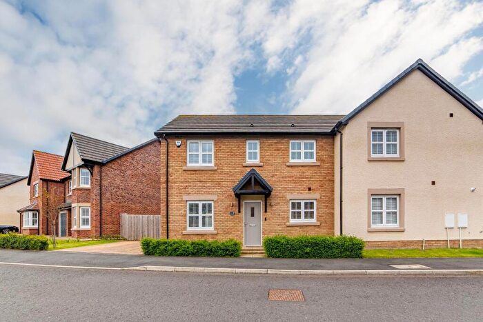 3 Bedroom Semi-Detached House For Sale In Tilley Crescent, Ryton, NE40