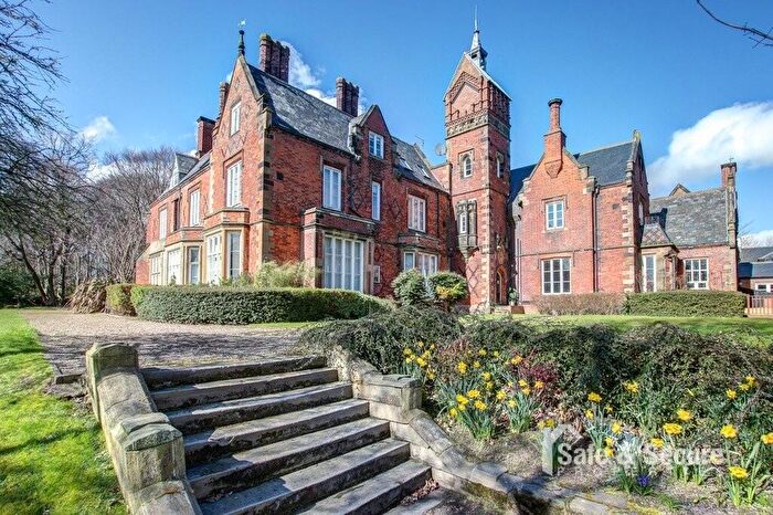 2 Bedroom Apartment To Rent In West Wing, Dame Margaret Hall, NE38