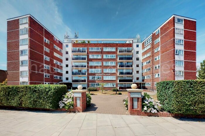 2 Bedroom Flat To Rent In Chessington Lodge, Finchley, N3