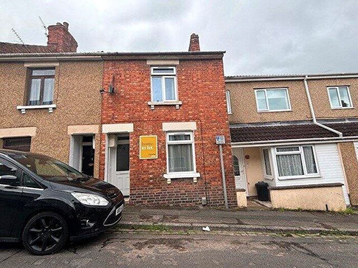 2 Bedroom Terraced House To Rent In Dover Street, Old Town, Swindon, Wiltshire, SN1