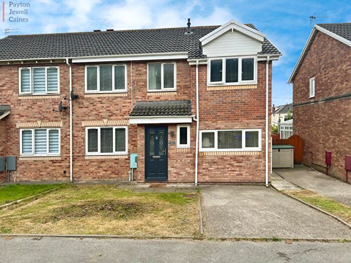 4 Bedroom Semi-Detached House For Sale In Clevis Court, South Cornelly, Bridgend County., CF33