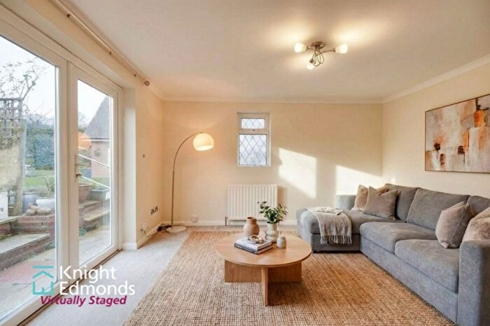 1 Bedroom Semi-Detached Bungalow To Rent In Heath Road, Boughton Monchelsea, ME17