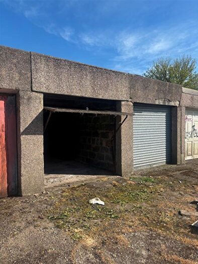 Garage / Parking To Rent In Maes Gwyn, Caerphilly, CF83