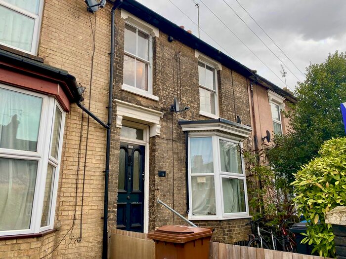 1 Bedroom Flat To Rent In St. Helens Street, Ipswich, IP4