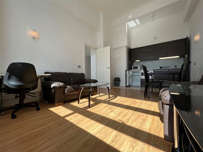 1 Bedroom Apartment To Rent In Newhall Street, Birmingham, B3