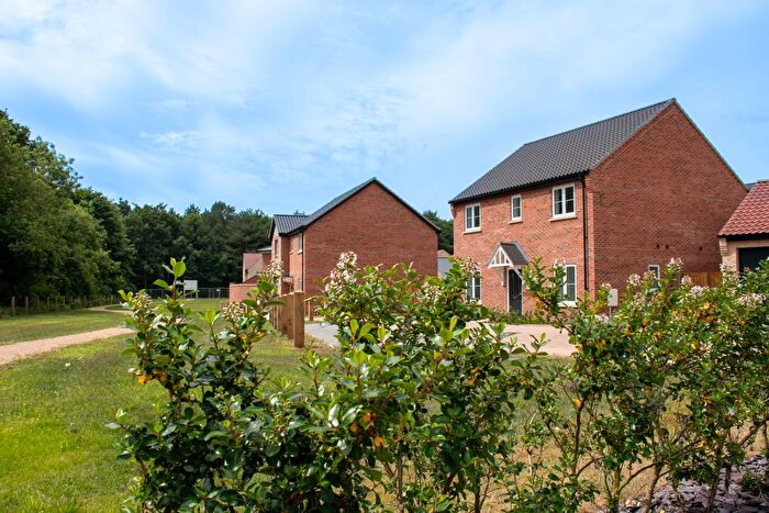 4 Bedroom Detached House For Sale In Dragonfly Way, Holt, NR25