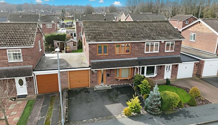 3 Bedroom Semi Detached House For Sale In Gosforth Grove, Stoke-On-Trent, ST3