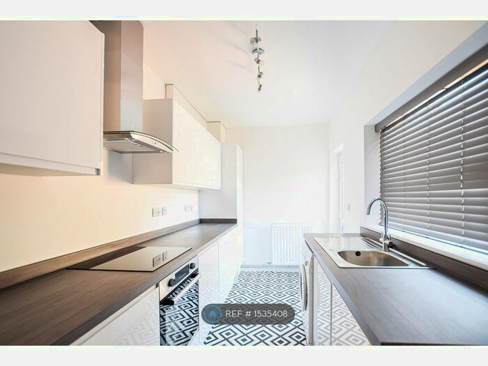 3 Bedroom Terraced House To Rent In Meredith Street, Crewe, CW1