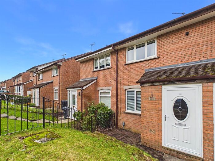 2 Bedroom Terraced House For Sale In Burnfield Drive, Glasgow, G43