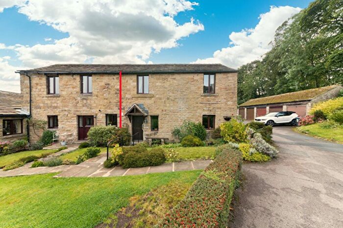 3 Bedroom Semi-Detached House For Sale In Highfield Court, Shepley, HD8