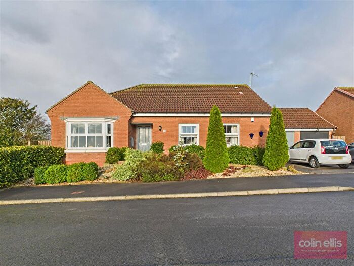 3 Bedroom Detached Bungalow For Sale In South Lea Road, Cayton, Scarborough, YO11