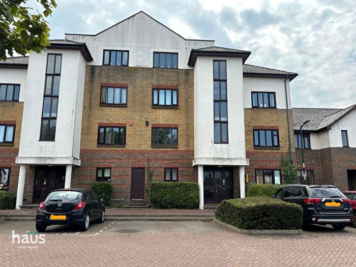 1 Bedroom Flat To Rent In Semple Gardens, Chatham, ME4