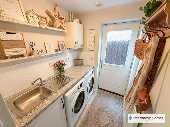 4 Bedroom Detached House For Sale In Trinity Way, Heanor, DE75