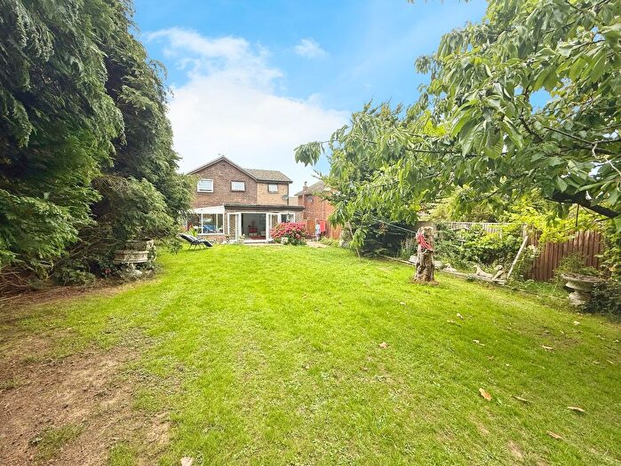 5 Bedroom Detached House For Sale In Broad Oak, TN31