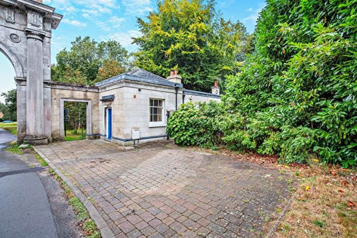 2 Bedroom Property To Rent In Batchworth Heath, Rickmansworth, WD3