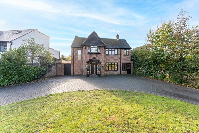 5 Bedroom Detached House For Sale In Shenley Hill, Radlett, Hertfordshire, WD7