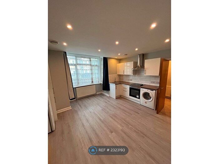 1 Bedroom Flat To Rent In Chaplin Road, Wembley, HA0