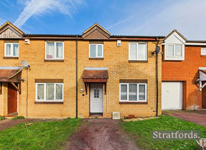 2 Bedroom Terraced House To Rent In Sutton Court, Emerson Valley, MK4