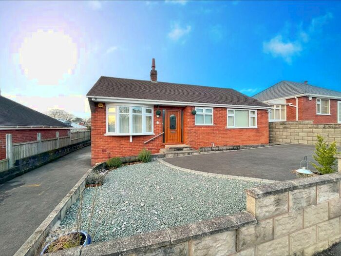 2 Bedroom Bungalow To Rent In Carlton Close, Brown Edge, Stoke-on-Trent, Staffordshire, ST6