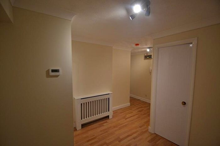 3 Bedroom Flat To Rent In Millacres | Station Road, Ware, SG12