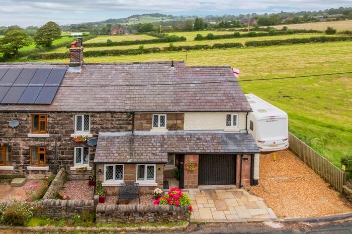 3 Bedroom Semi-Detached House For Sale In Rudyard Road, Biddulph Moor, Stoke-On-Trent, ST8