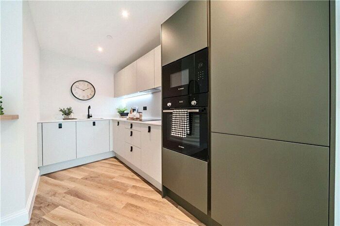 2 Bedroom Apartment For Sale In Tweedy Road, Bromley, BR1