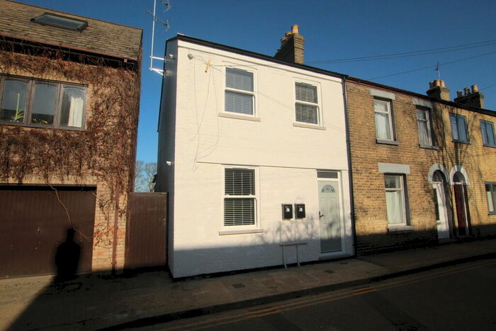 2 Bedroom Apartment To Rent In Norfolk Street, Cambridge, CB1