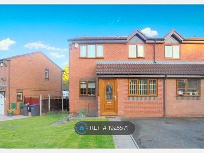 3 Bedroom Semi-Detached House To Rent In Whimbrel Close, Leegomery, Telford, TF1