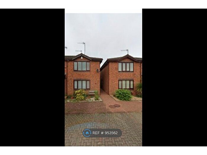 1 Bedroom Flat To Rent In Mier Hay, Stoke-On-Trent, ST3
