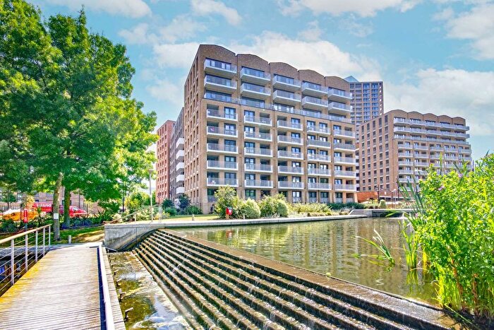 1 Bedroom Flat To Rent In Lakeside Drive, Acton, NW10