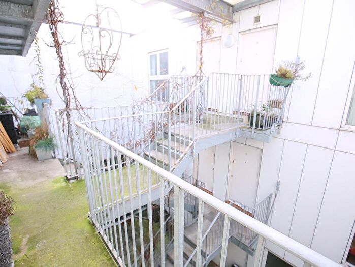 1 Bedroom Flat To Rent In Bellevue Court, A High Road, London, N22