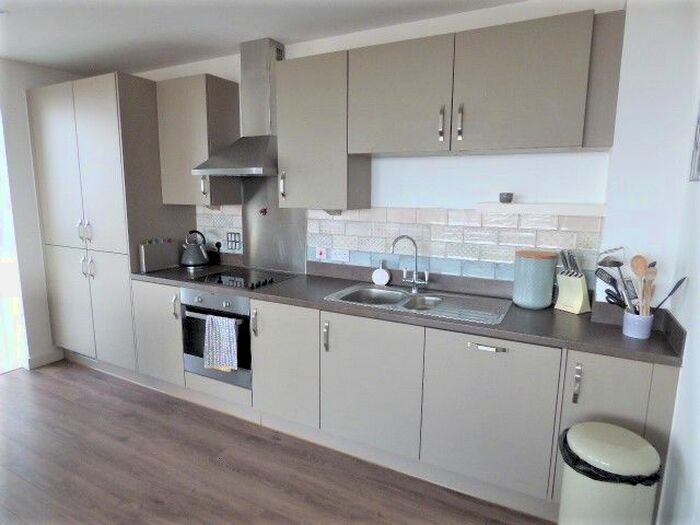 2 Bedroom Flat To Rent In Drumond House, Victory Parade, London, SE18