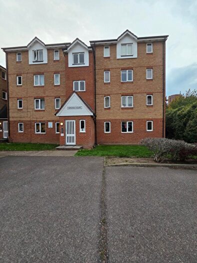 1 Bedroom Apartment To Rent In Myers Lane, New Cross, SE14