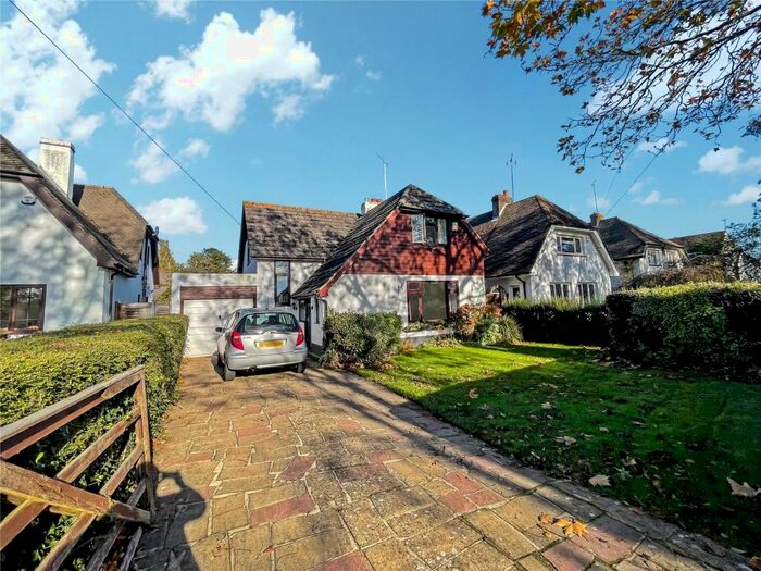 4 Bedroom Detached House To Rent In Northwyke Road, Bognor Regis, West Sussex, PO22