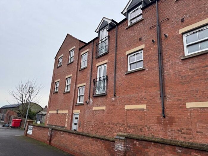 2 Bedroom Flat To Rent In The Bank, Wellington, Telford, TF1