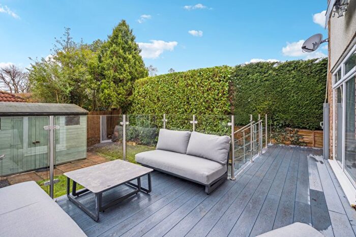 3 Bedroom Semi-Detached House For Sale In Clare Road, Prestwood, Great Missenden, HP16
