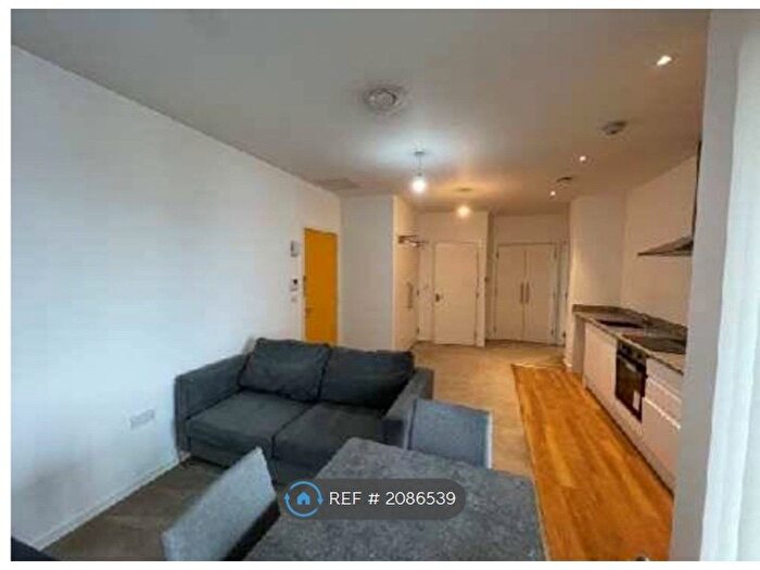 1 Bedroom Flat To Rent In Valentines House, Ilford, IG1