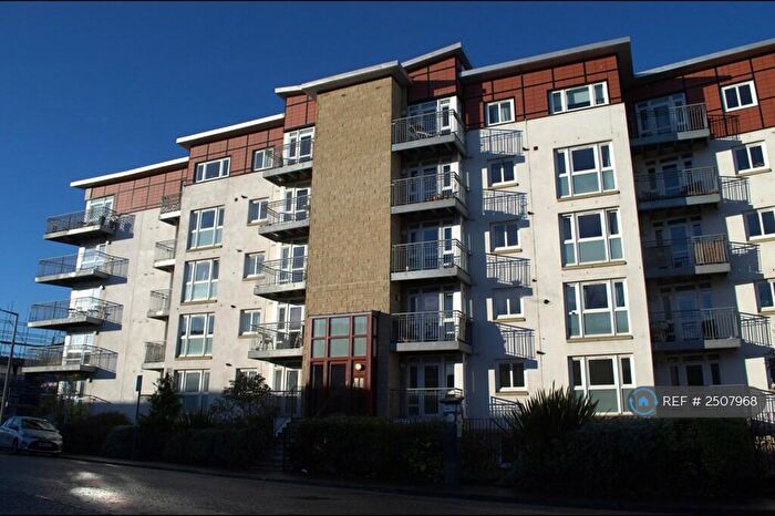 2 Bedroom Flat To Rent In Brunswick Road, Edinburgh, EH7