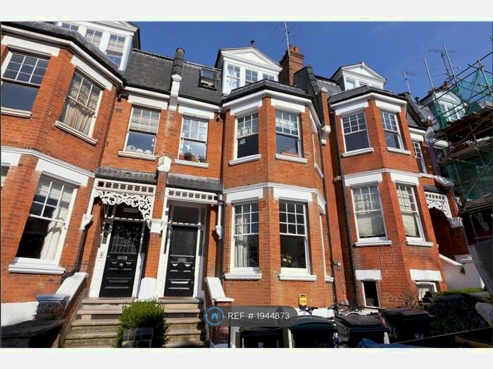 2 Bedroom Flat To Rent In Highgate, London, N6