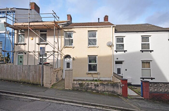 2 Bedroom Terraced House For Sale In Tunnel Terrace, Newport, NP20