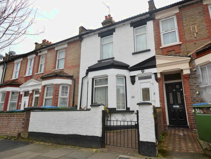 6 Bedroom Terraced House To Rent In Benares Road, London, SE18