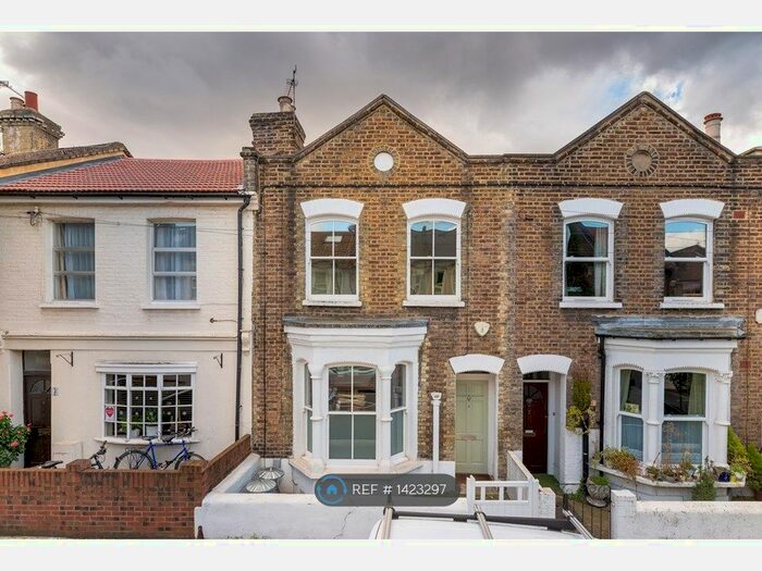 2 Bedroom Terraced House To Rent In Cobbold Road, London, W12