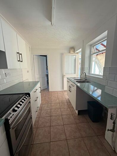 1 Bedroom End Of Terrace House To Rent In Abercorn Road, Coventry, CV5