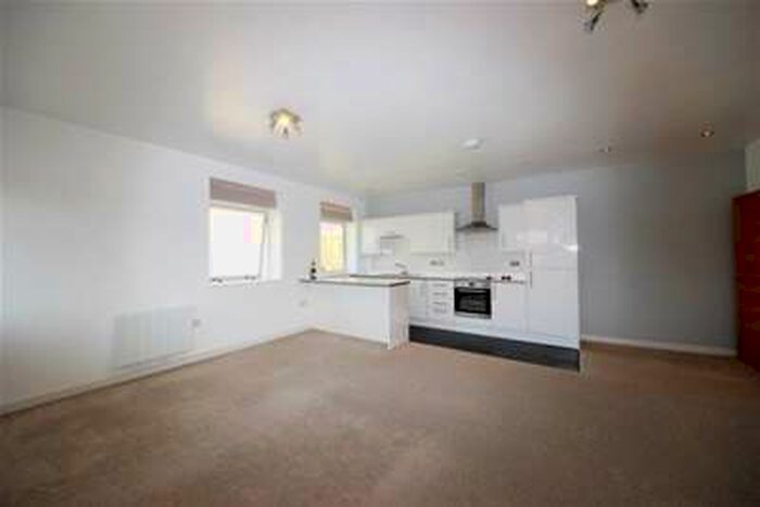 2 Bedroom Flat To Rent In Halo Apartments, Amy Johnson Way, York, YO30