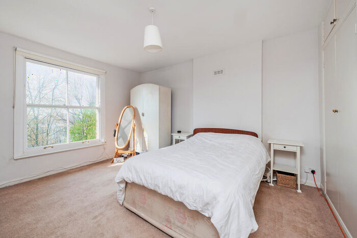 2 Bedroom Apartment To Rent In Leighton Crescent, Kentish Town, London, NW5
