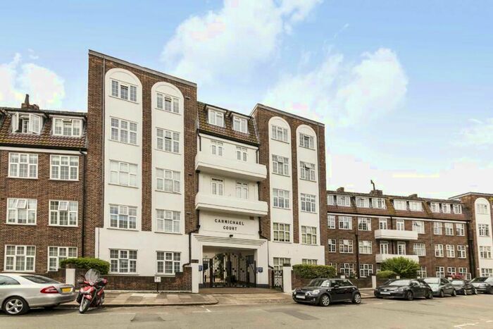 2 Bedroom Flat To Rent In Grove Road, Putney, SW13