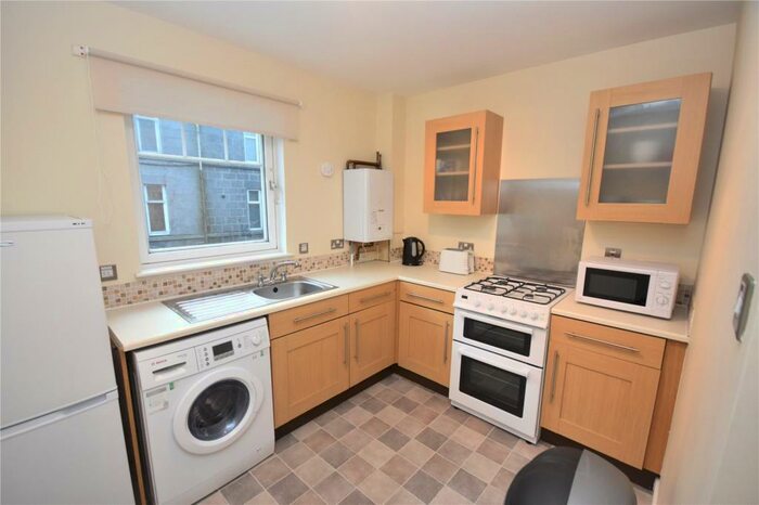 2 Bedroom Apartment To Rent In St Clair Street, Ground Floor, City Centre, Aberdeen, AB24