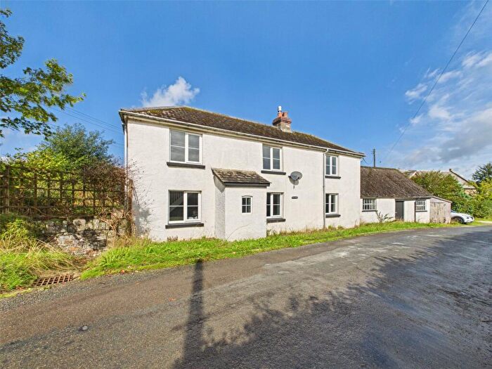 3 Bedroom Detached House For Sale In Western Side, Clawton, Holsworthy, EX22
